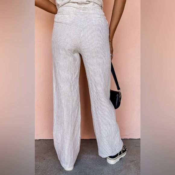 Striped Linen Matching Set - Picture 5 of 6